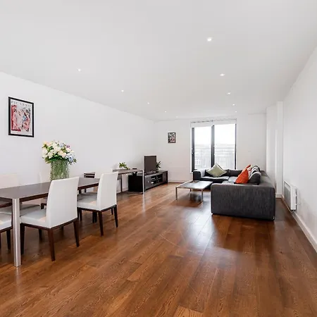 Central 2 Bed Maissonette London Exterior photo